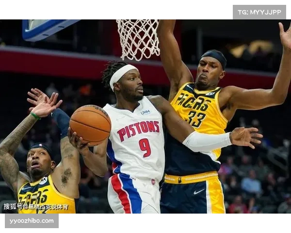 雄鹿26分负活塞:康宁汉姆组织与博扬外线火力爆发分析 雄鹿26分负活塞:康宁汉姆组织与博扬外线火力爆发分析